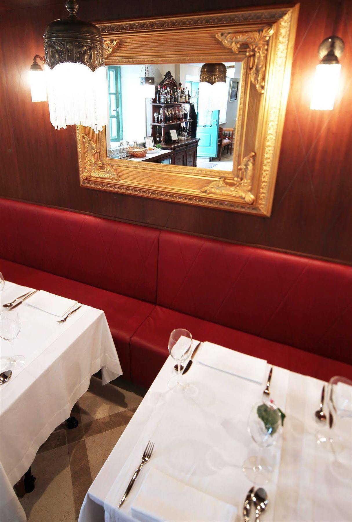 Boutique Vela Vrata Hotel 4*